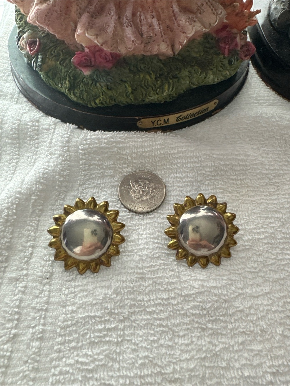 Gold and Sterling silver 925 Sunburst Clip-On Earrings - Picture 5 of 6
